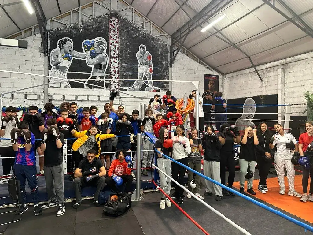 Cours de boxe débutant et loisirs au club TMBC Toulouse