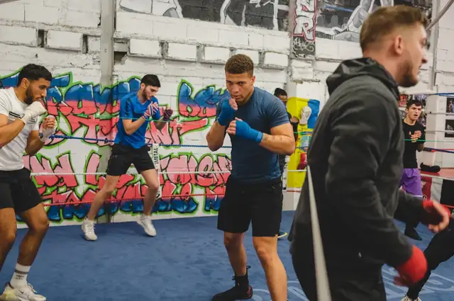 Boxe débutant au club TMBC Toulouse