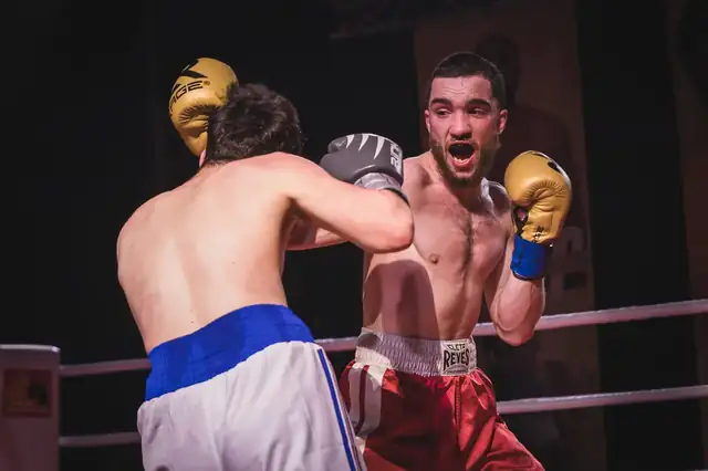 Assaut de boxe à Toulouse Minimes, TMBC